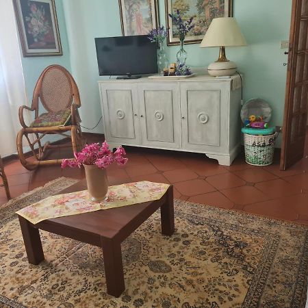 B&B Via Della Grotta Monsummano Terme Luaran gambar
