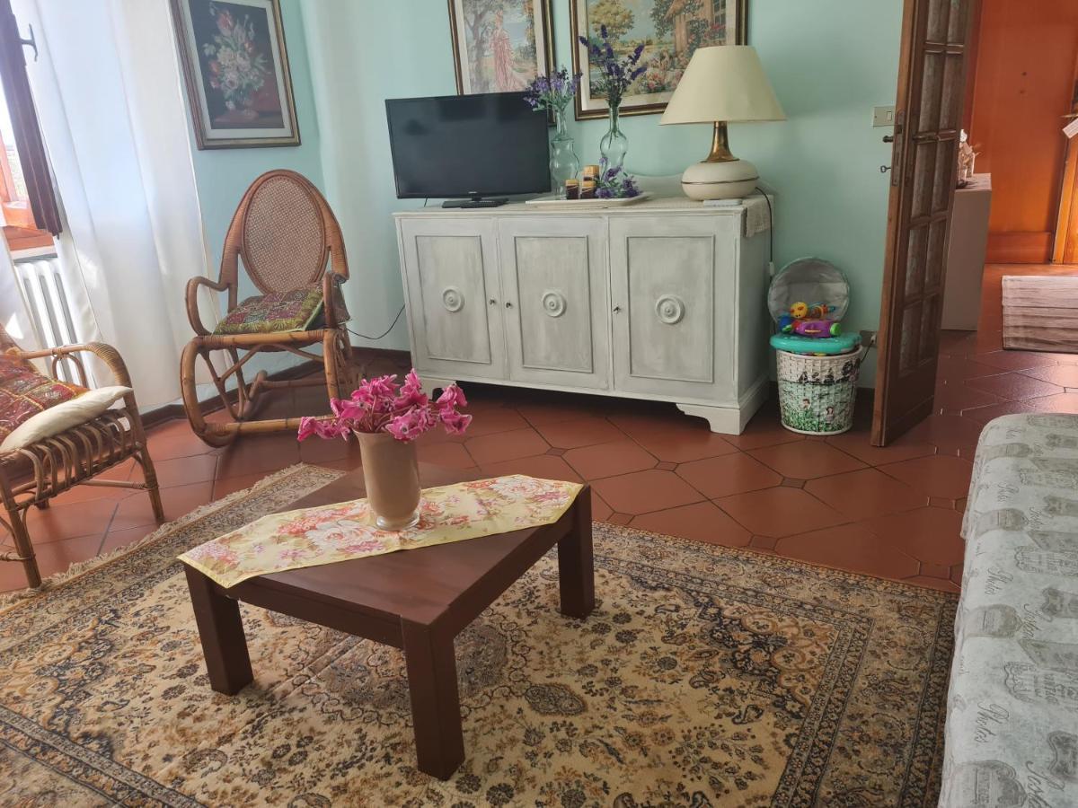 B&B Via Della Grotta Monsummano Terme Luaran gambar
