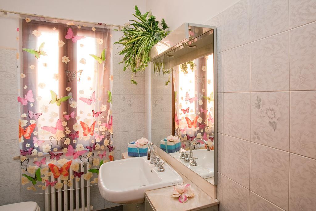 B&B Via Della Grotta Monsummano Terme Bilik gambar